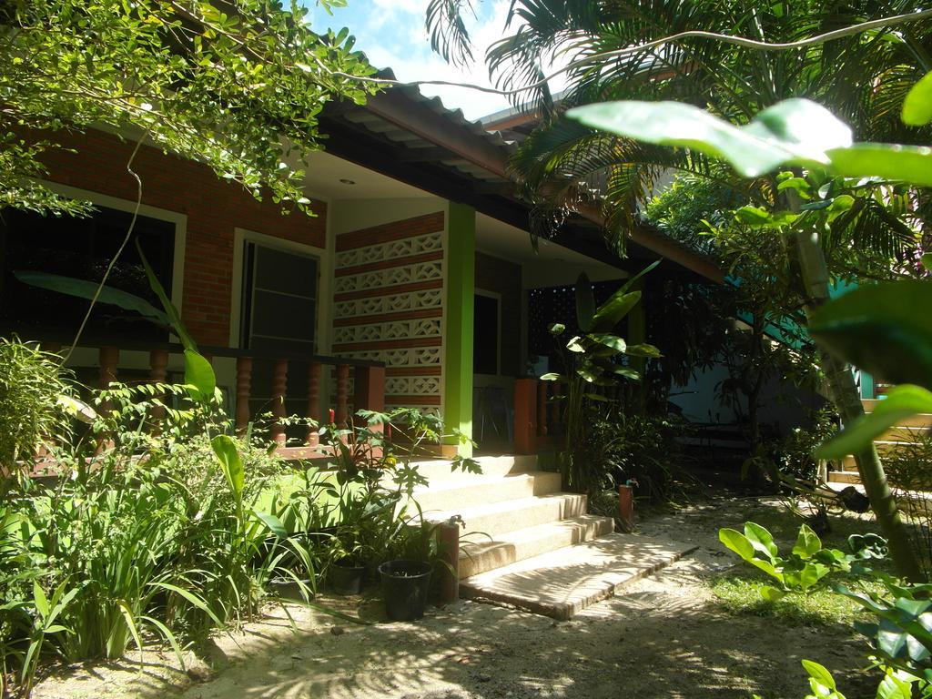 Wandee Bed & Breakfast Khaulak Kültér fotó