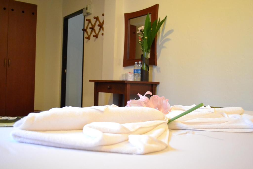 Wandee Bed & Breakfast Khaulak Szoba fotó