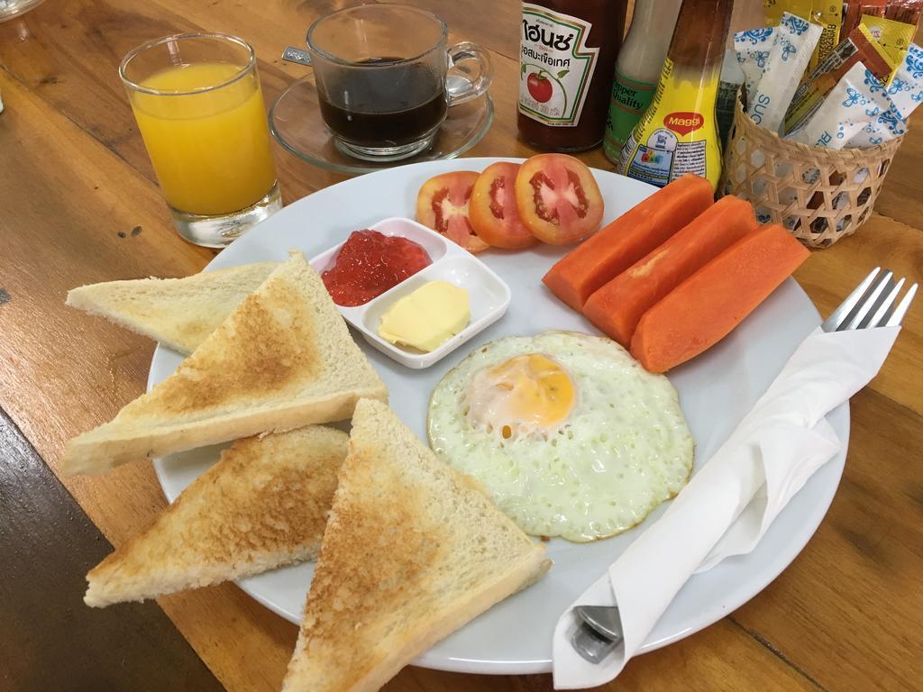 Wandee Bed & Breakfast Khaulak Kültér fotó