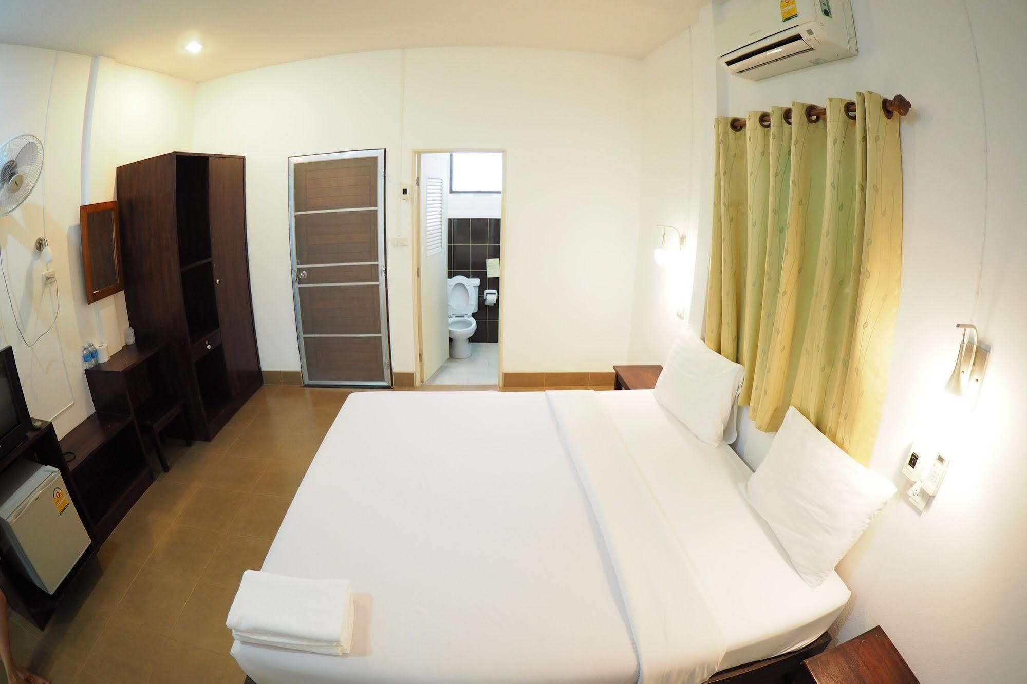 Wandee Bed & Breakfast Khaulak Kültér fotó