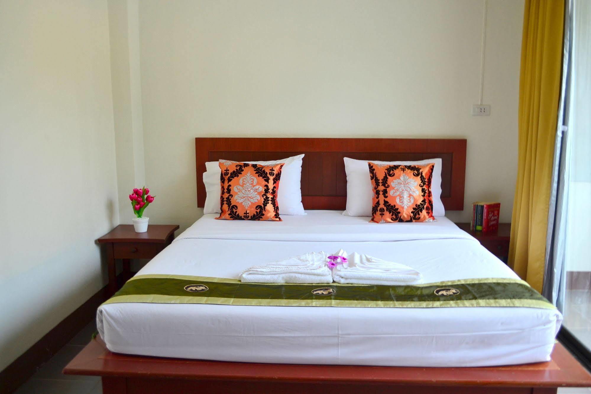 Wandee Bed & Breakfast Khaulak Kültér fotó
