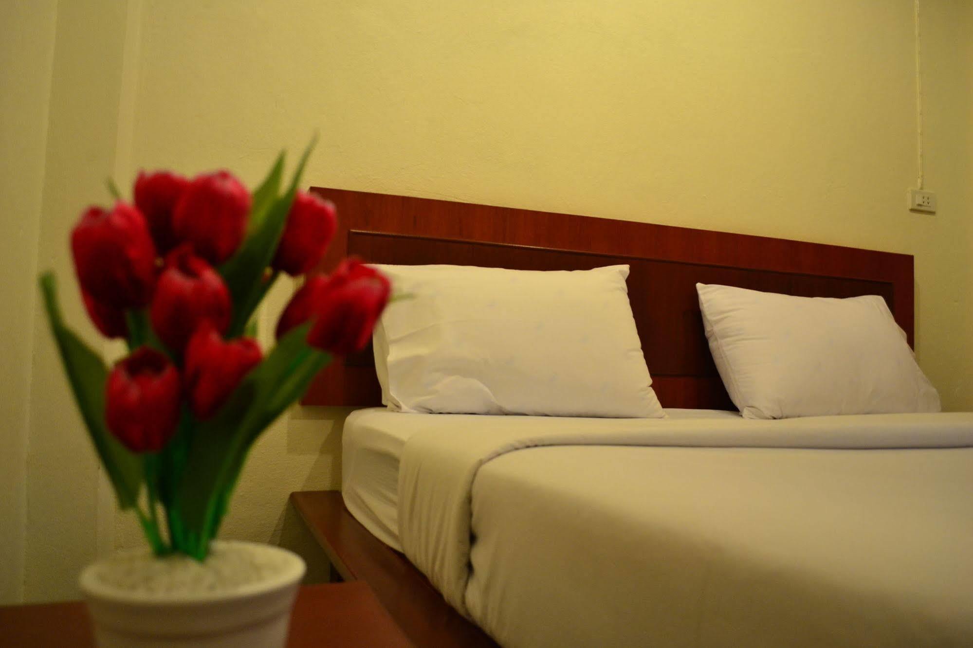 Wandee Bed & Breakfast Khaulak Kültér fotó