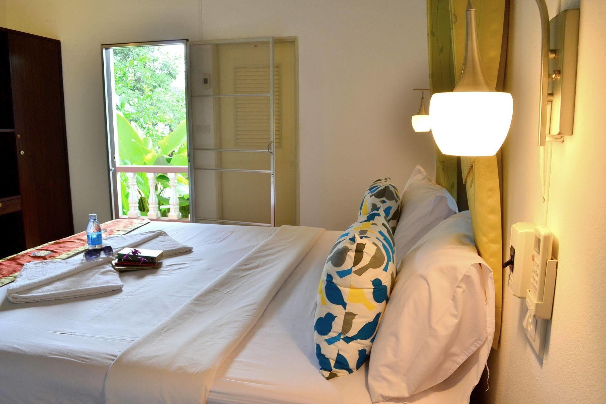 Wandee Bed & Breakfast Khaulak Kültér fotó