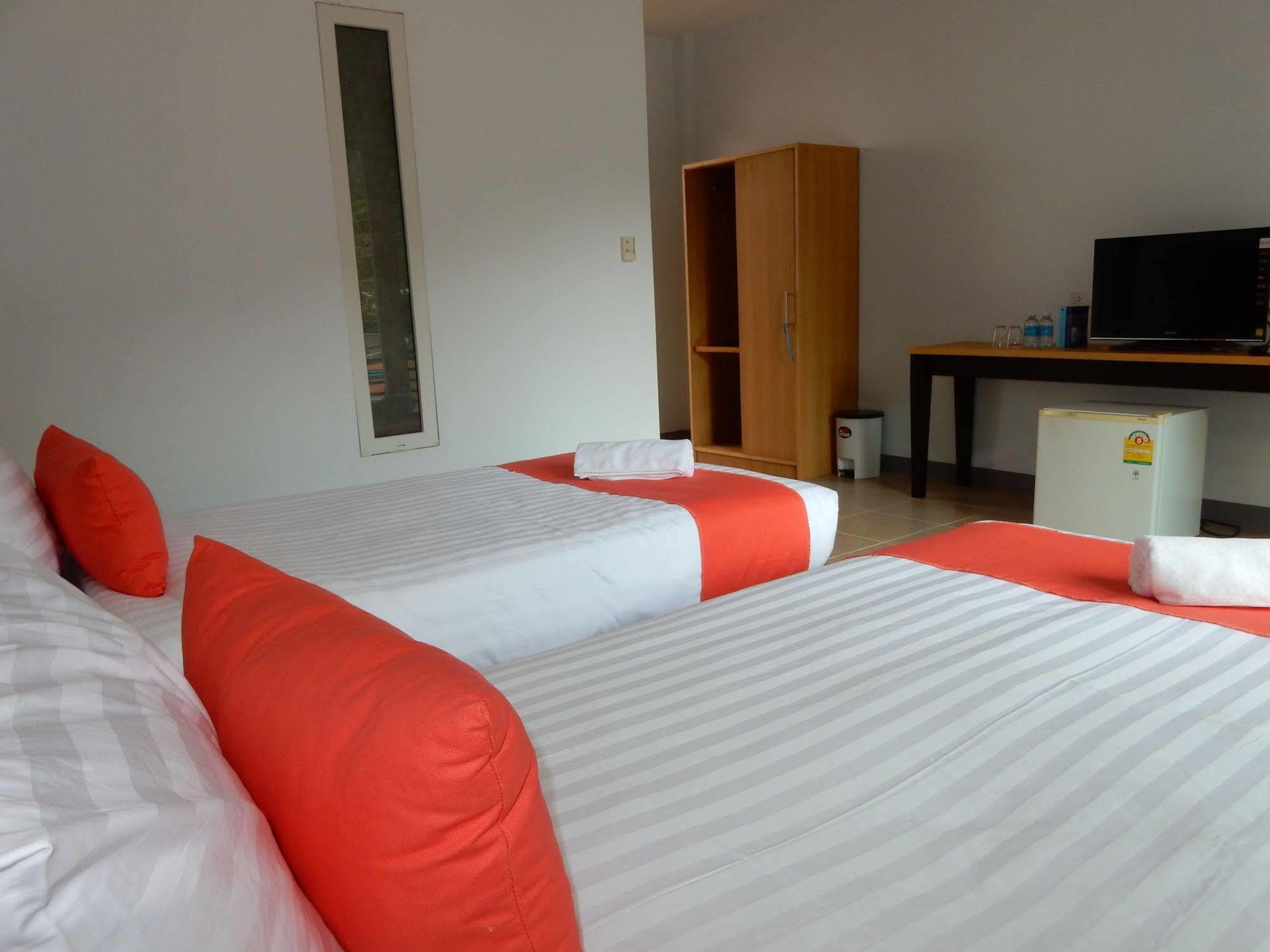 Wandee Bed & Breakfast Khaulak Kültér fotó